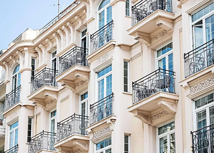 Le Riviera Collection, Signature Collection By Best Western Nice